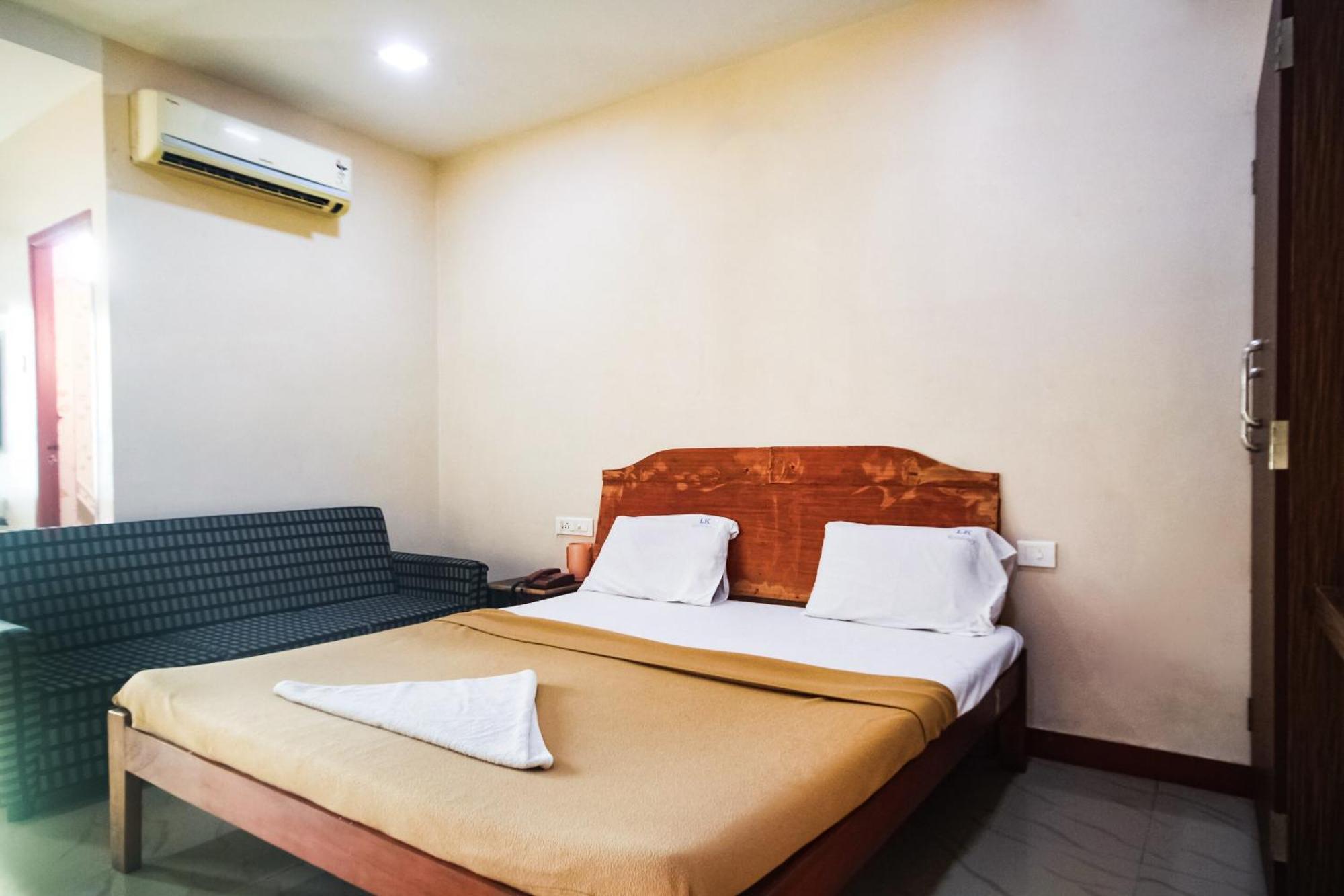 Hotel O Lk Residency Tindivanam ภายนอก รูปภาพ